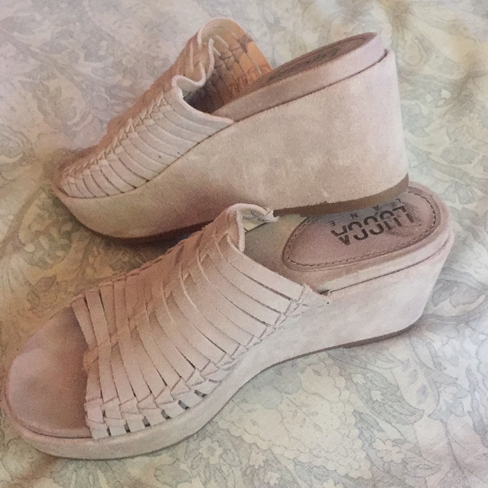 Lucca suede wedges size 8